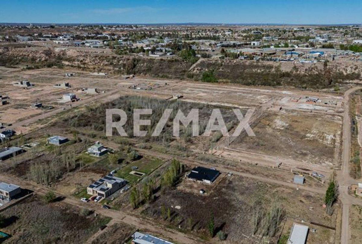 Foto de Parcela Apta Subdivisión En Venta - El Vergel, imagen 2