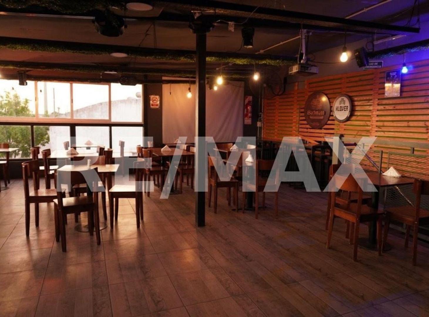 Foto de CASA + DOS LOCALES EN VENTA | ALLEN, imagen 4