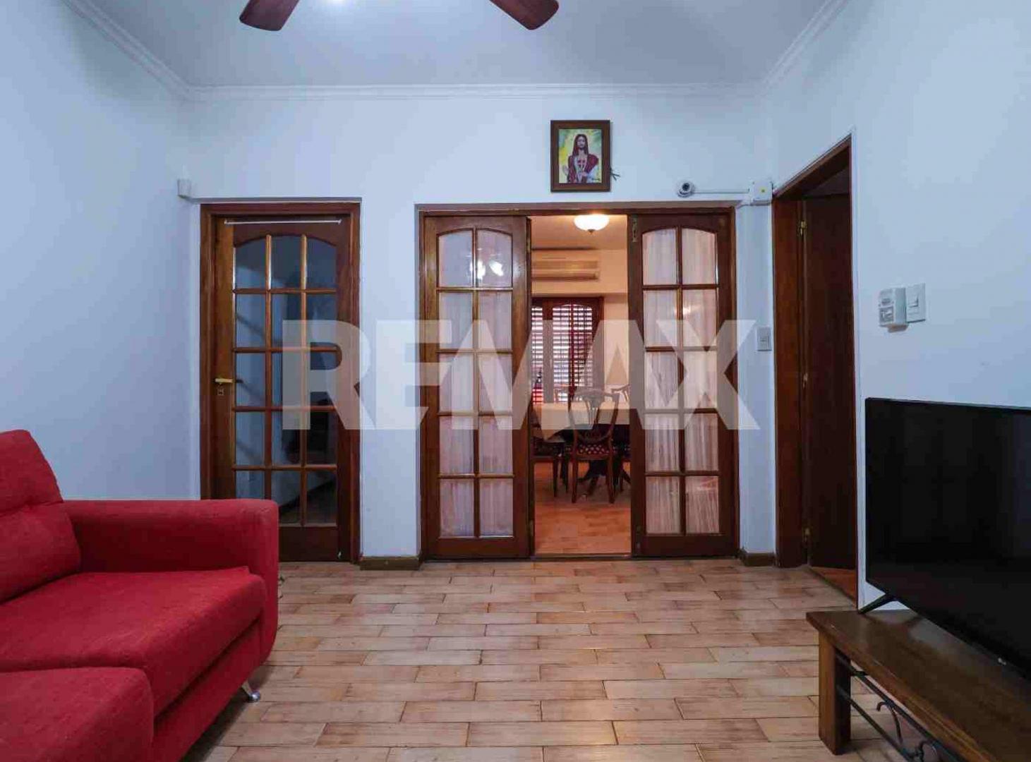 Foto de VENTA CASA DE 5 DORM | BRENTANA 675, NEUQUÉN, imagen 4