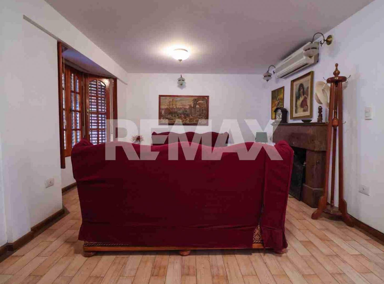 Foto de VENTA CASA DE 5 DORM | BRENTANA 675, NEUQUÉN, imagen 3