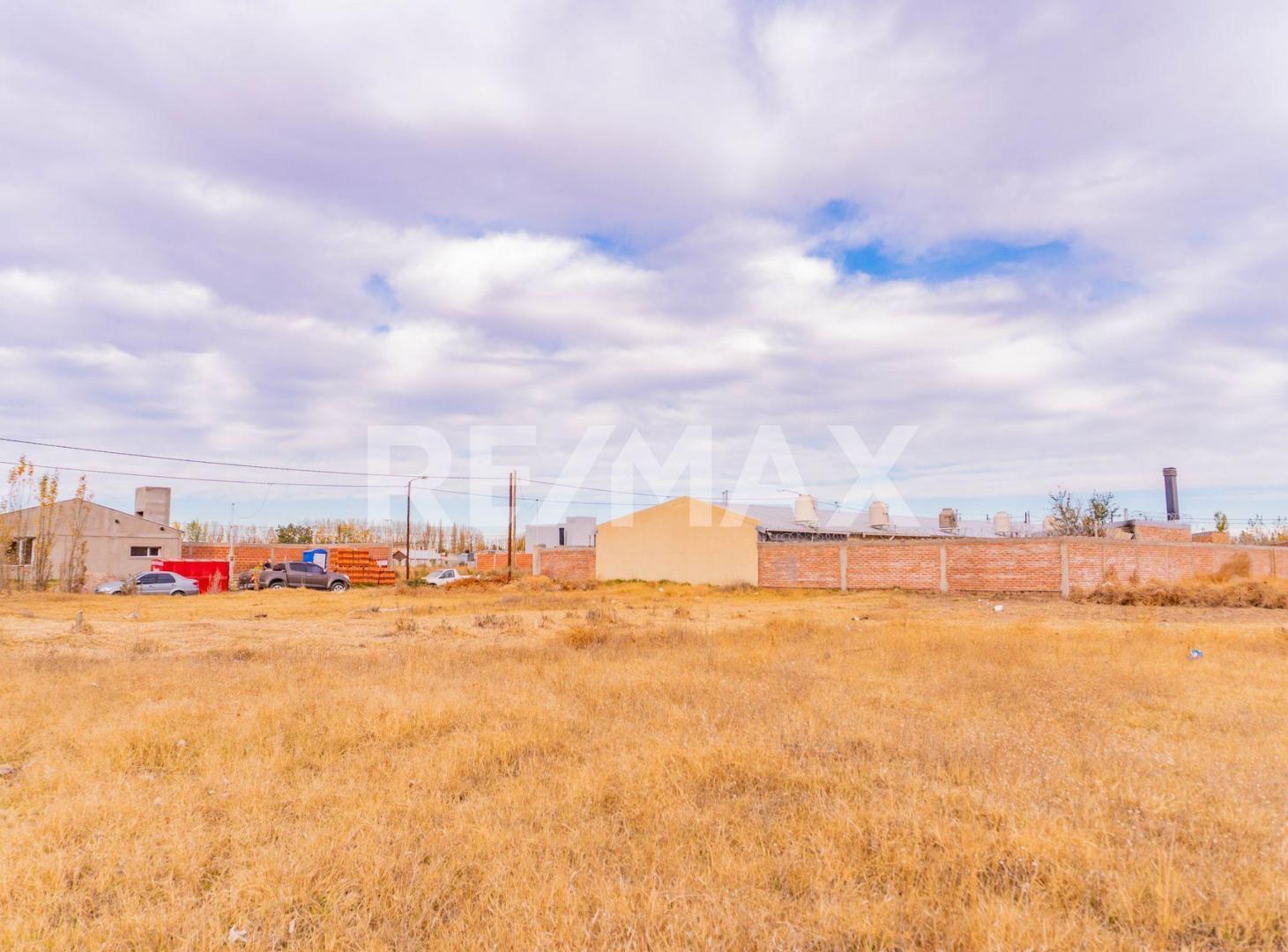 Foto de VENTA - TERRENO 330 m2 - B° BELLA VISTA, PLOTTIER, imagen 4