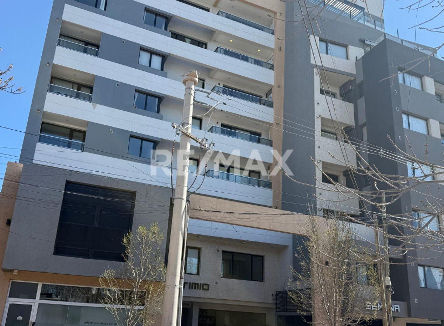 Foto de DEPARTAMENTO 4 DORMITORIOS EN VENTA, CIPOLLETTI., imagen 3