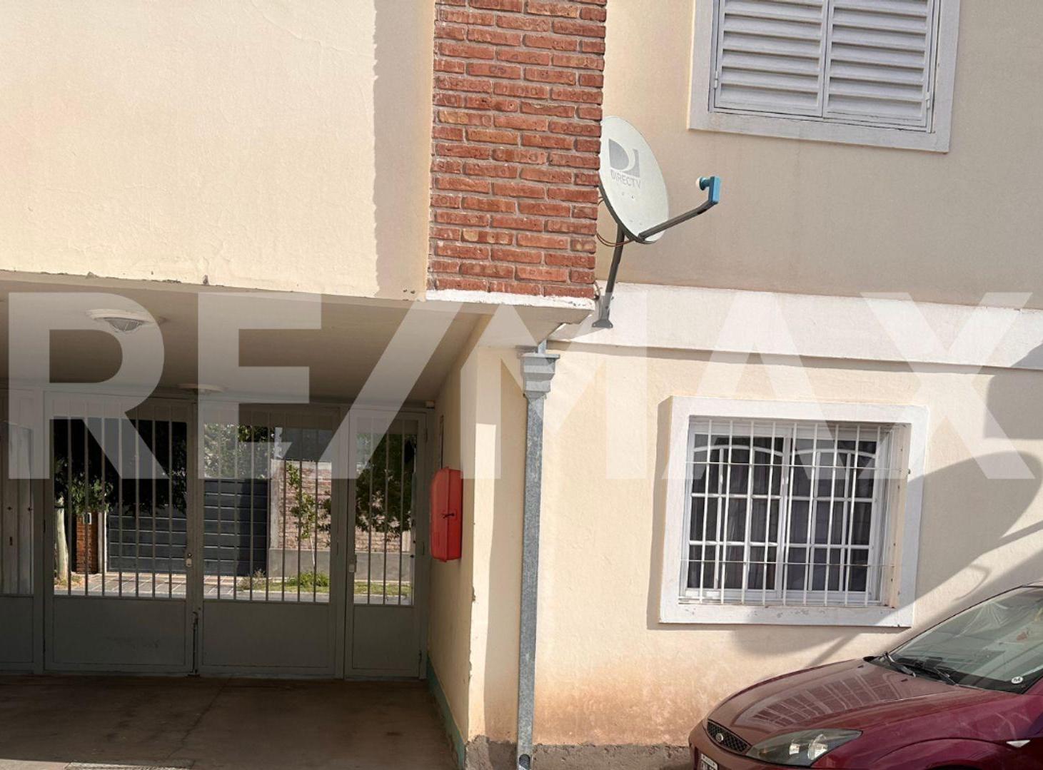Foto de DEPARTAMENTO 2 DORMITORIOS C/ COCHERA PB HUILICHES, imagen 1