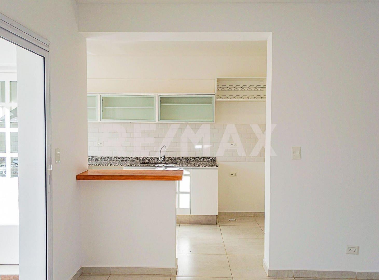 Foto de Duplex 3 dormitorios en Venta, Barrio La Alameda, imagen 4