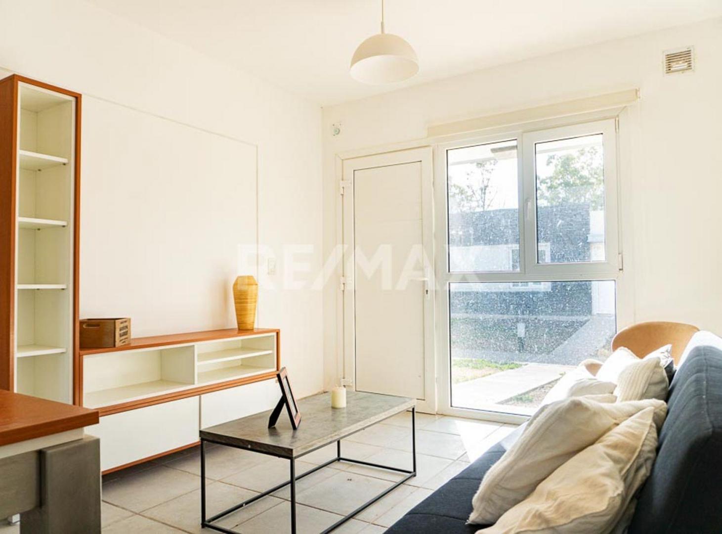 Foto de VENTA CASAS 2 DORM. LA FALDA, CIPOLLETTI, imagen 5