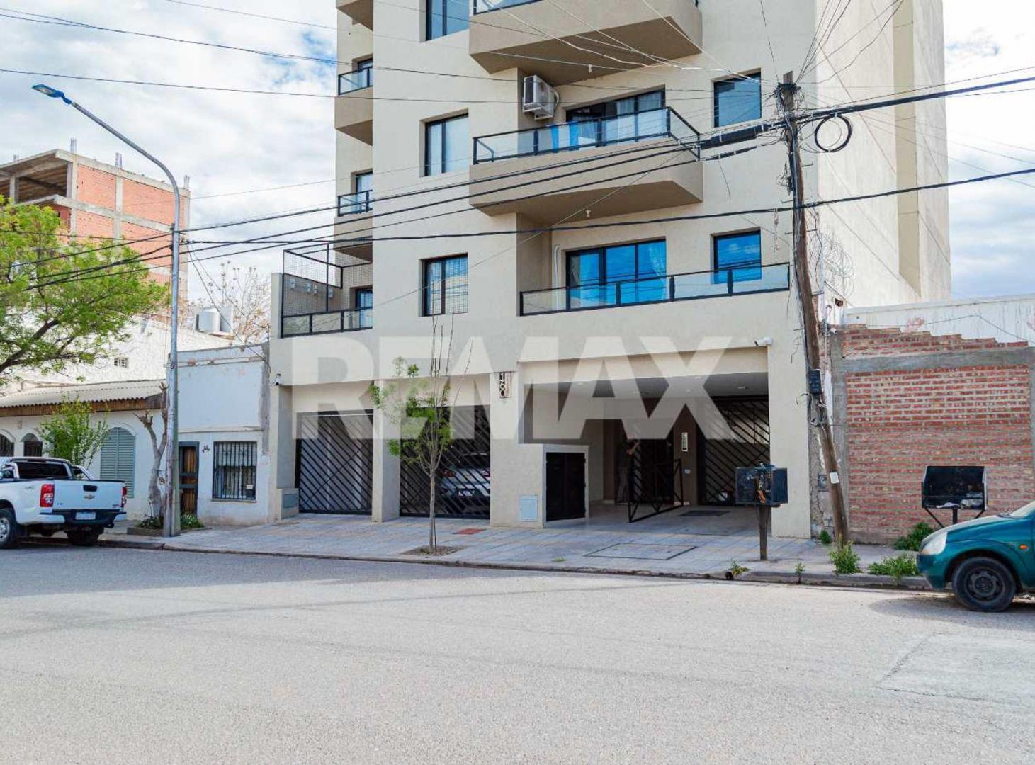Foto de Venta - dpto 2 dormitorios - Centro Oeste - Nqn, imagen 1
