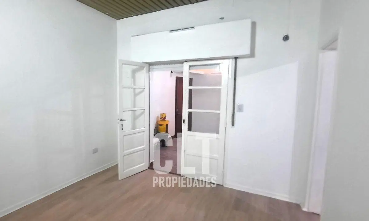 PH de 2 AMB y 1/2, S/exp./ a 200 m Subte (A) San Pedrito (FLORES) 5