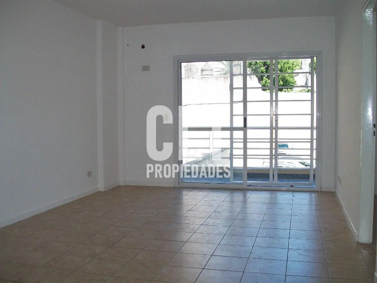 APTO PROFESIONAL y Vivienda - 48 M2 - (FLORES) 3