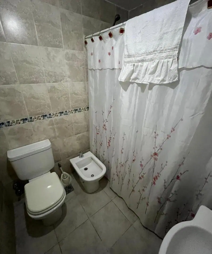 Departamento Monoambiente con balcon y cochera optativa en Flores 1