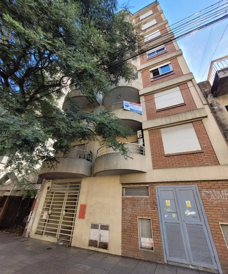 Departamento monoambiente en Flores 5