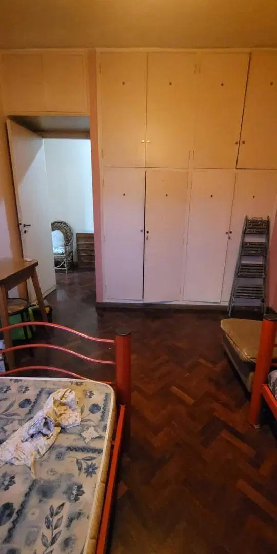 Departamento de 3 ambientes en el barrio Parque avellaneda 5