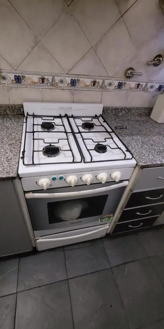 Departamento de 3 ambientes en el barrio Parque avellaneda 2