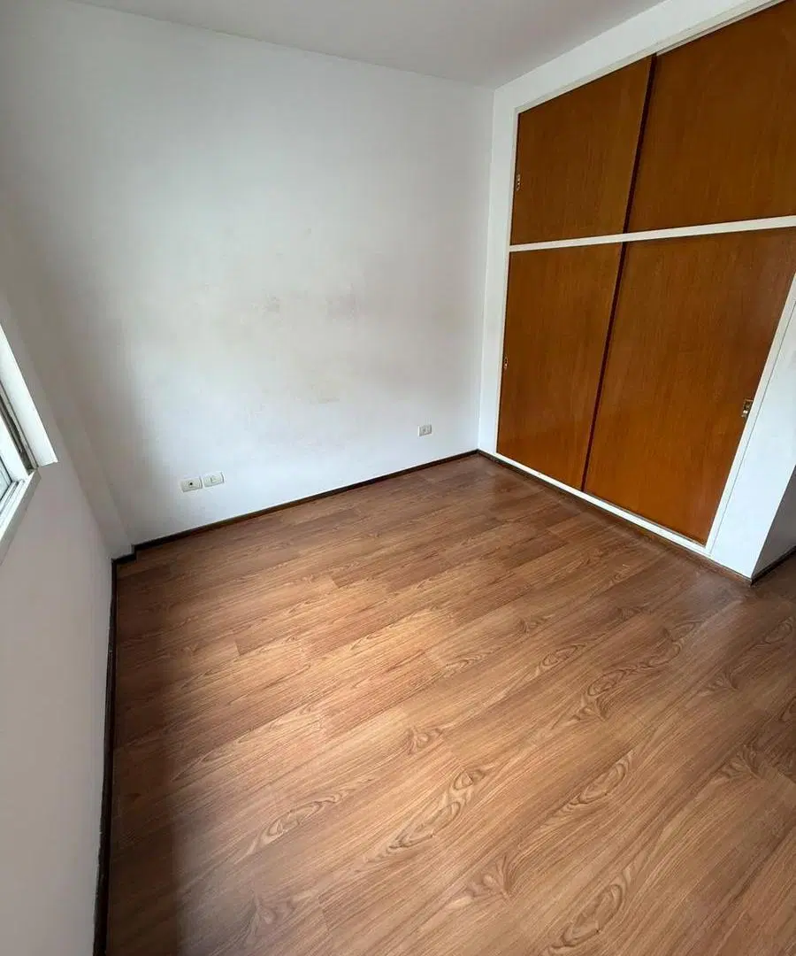 Departamento de 2 ambientes en el barrio de Floresta 4