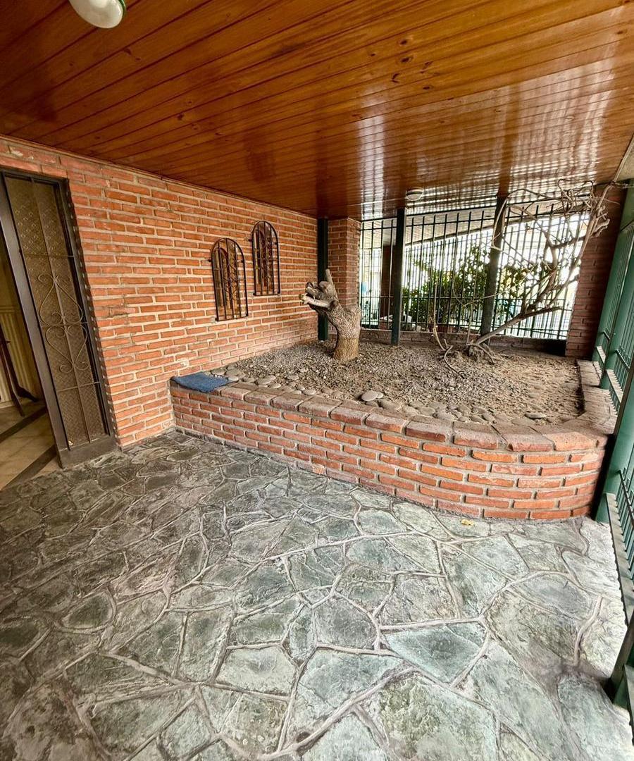 Foto de Venta Triplex en el barrio de Floresta, imagen 2