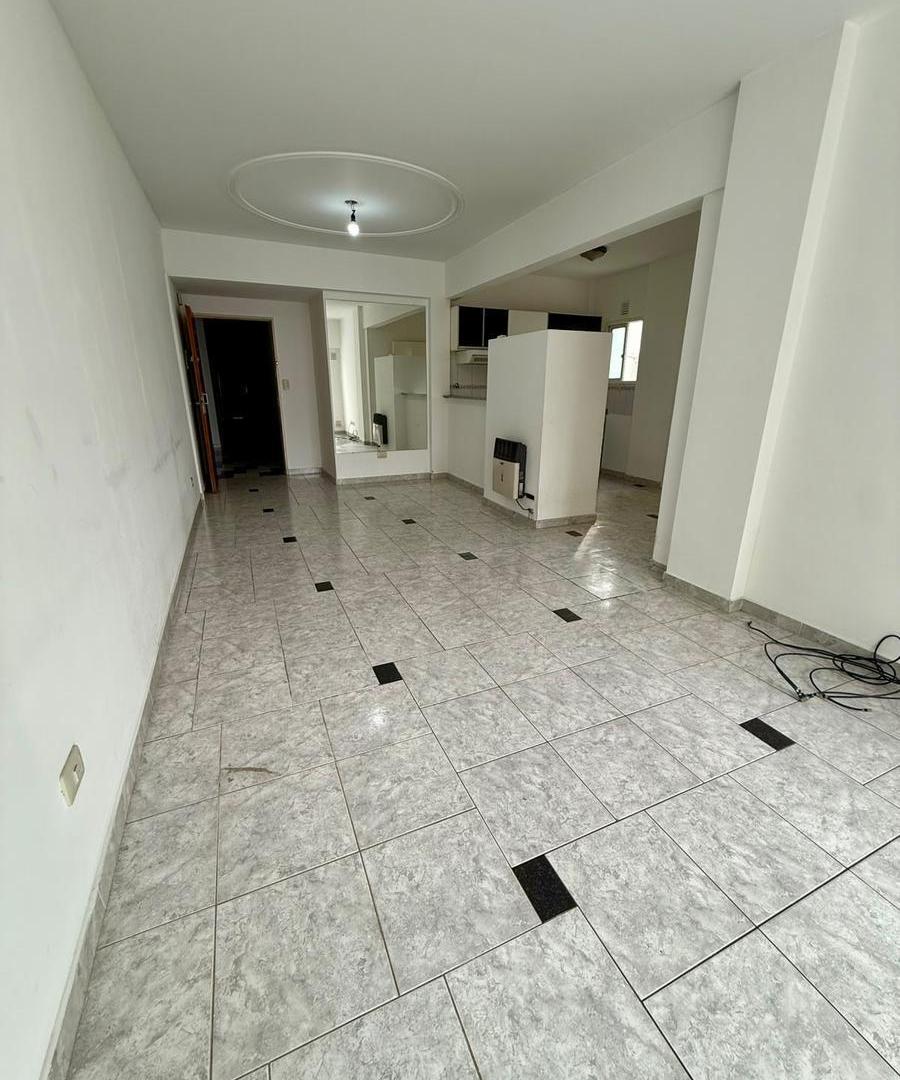 Foto de venta departamento 3 ambientes en Flores, imagen 2