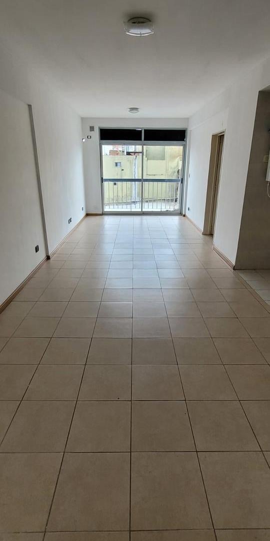 Foto de Alquiler Departamento monoambiente en Flores, imagen 2