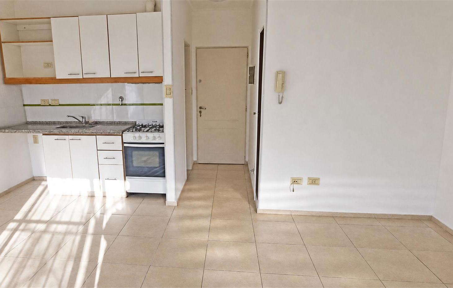 Foto de Moderno Departamento de 1amb a 1 cuadra de estación de Haedo., imagen 2