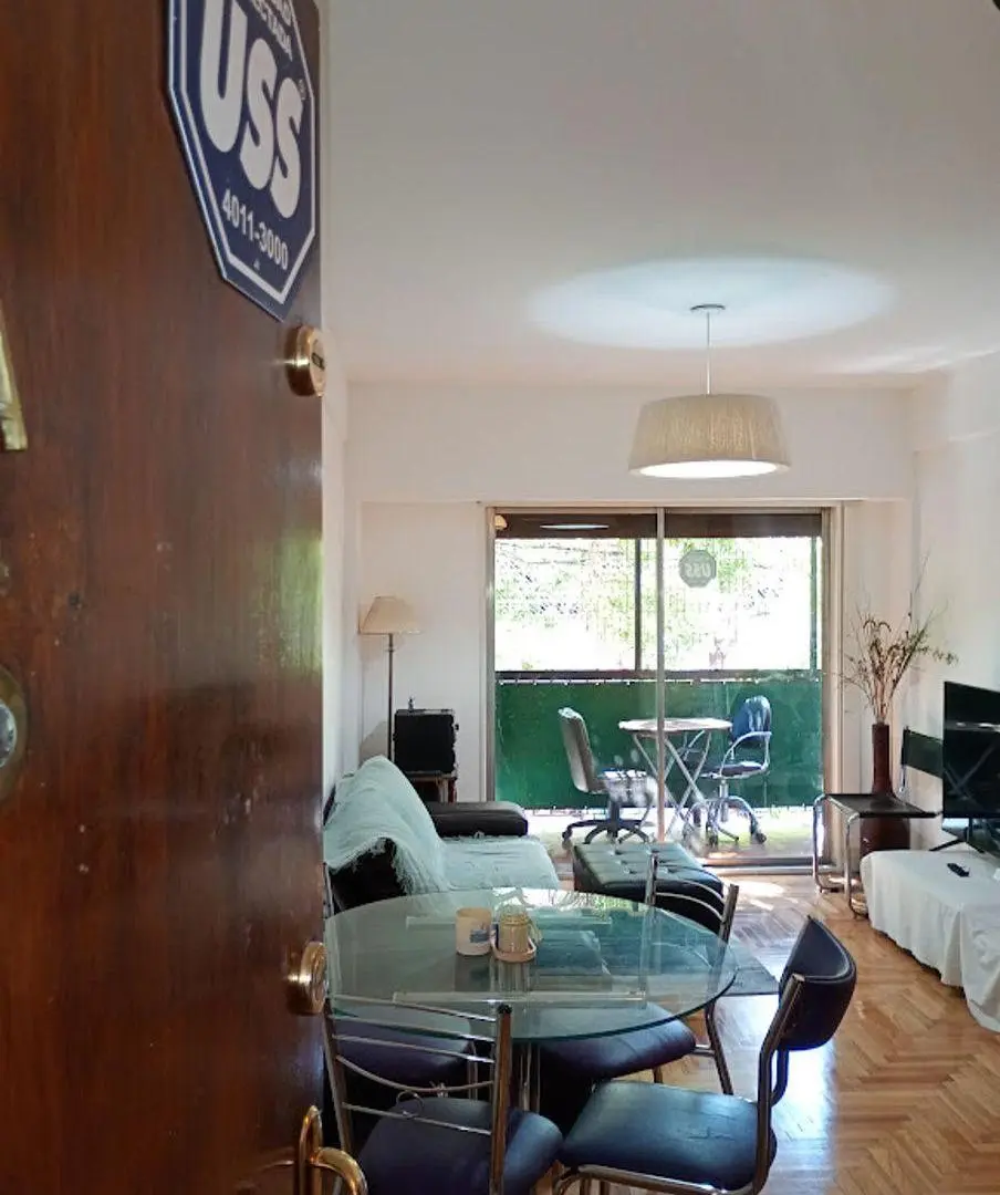3 ambientes c/balcòn a mts de Cabildo 2