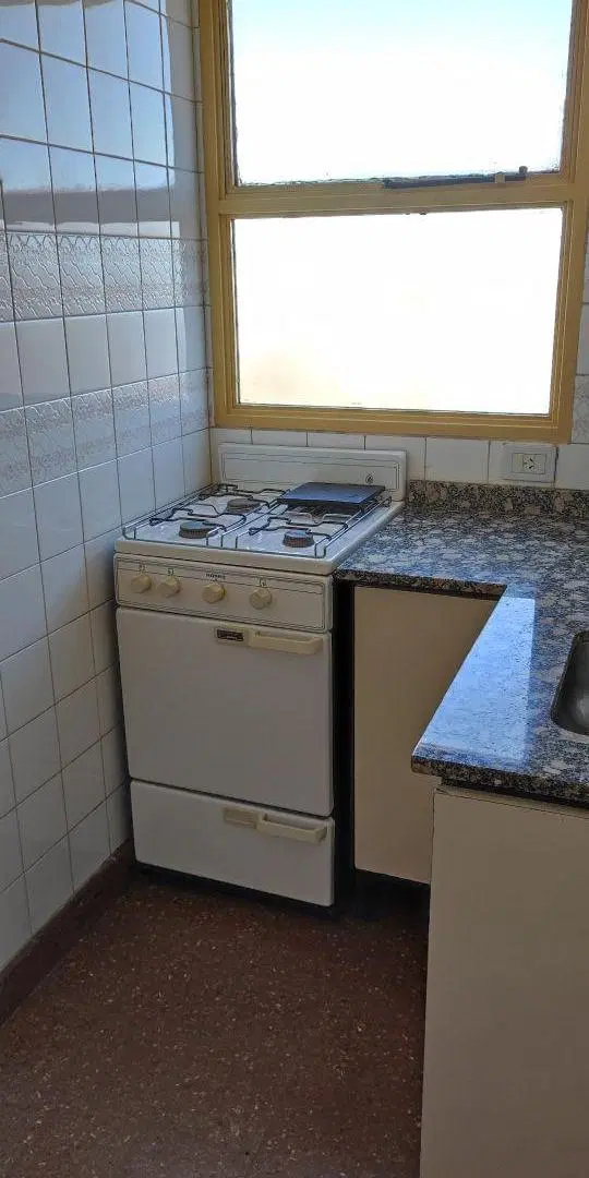 Dos ambientes muy luminosos en impecable estado 3