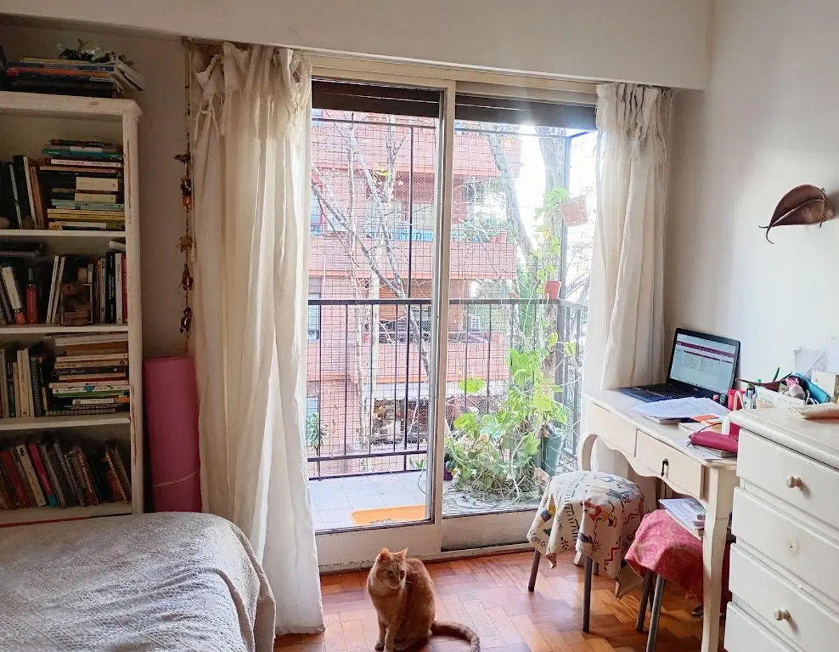 Monoambiente con balcòn al frente 2