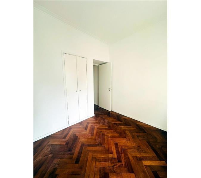 Foto de DEPARTAMENTO 3 DORMITORIOS - TRIBUNALES, CAPITAL FEDERAL, imagen 4