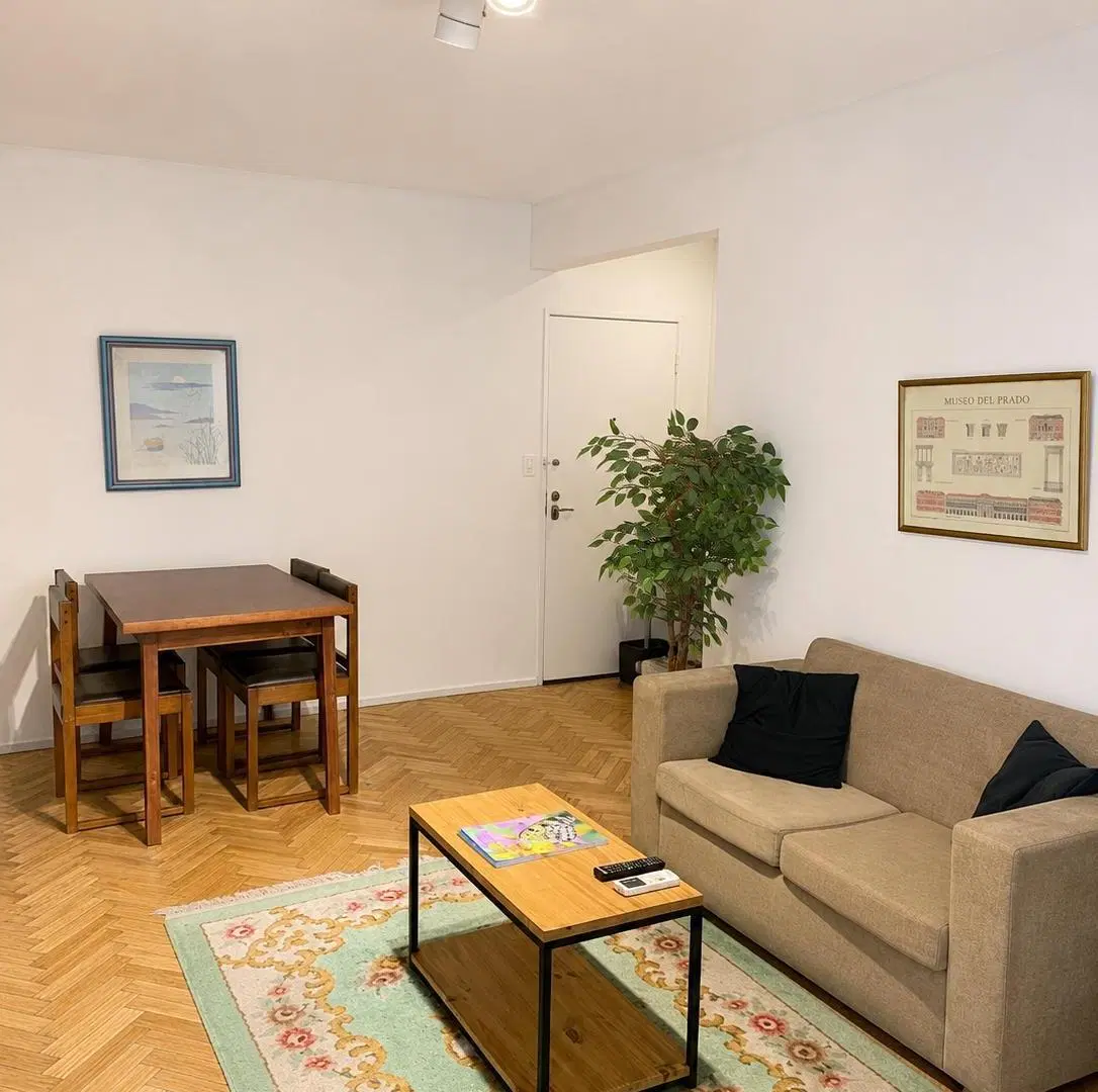 Un ambiente apto vivienda o profesional en pleno Centro 3