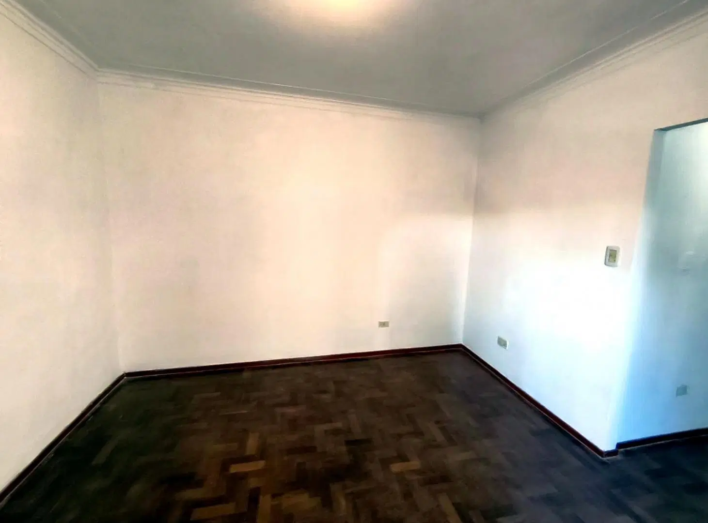1 ambiente amplio con cocina y doble balcón 4
