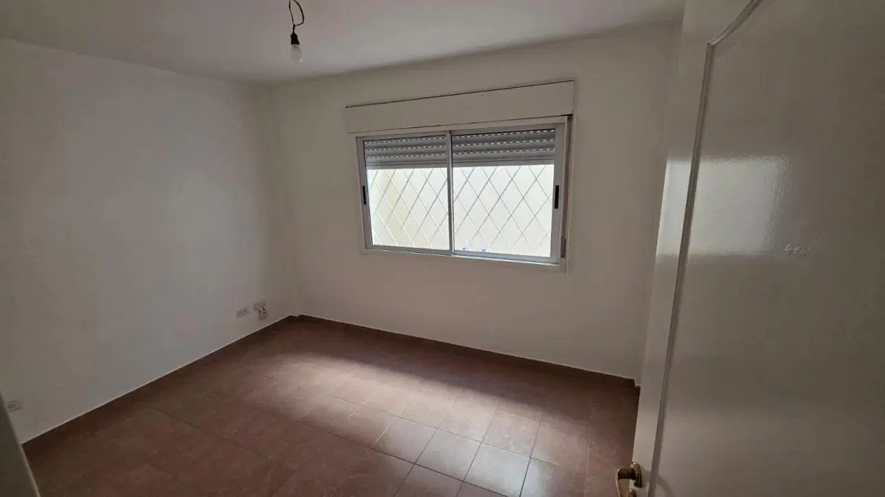 DEPARTAMENTO DOS AMBIENTES CON PATIO 2