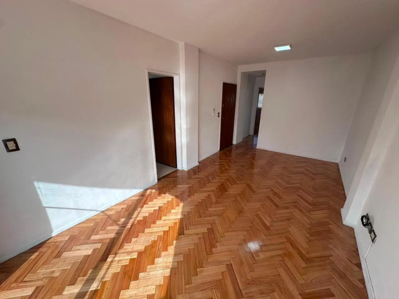 Departamento 2 ambientes en alquiler en Lanús Este 3