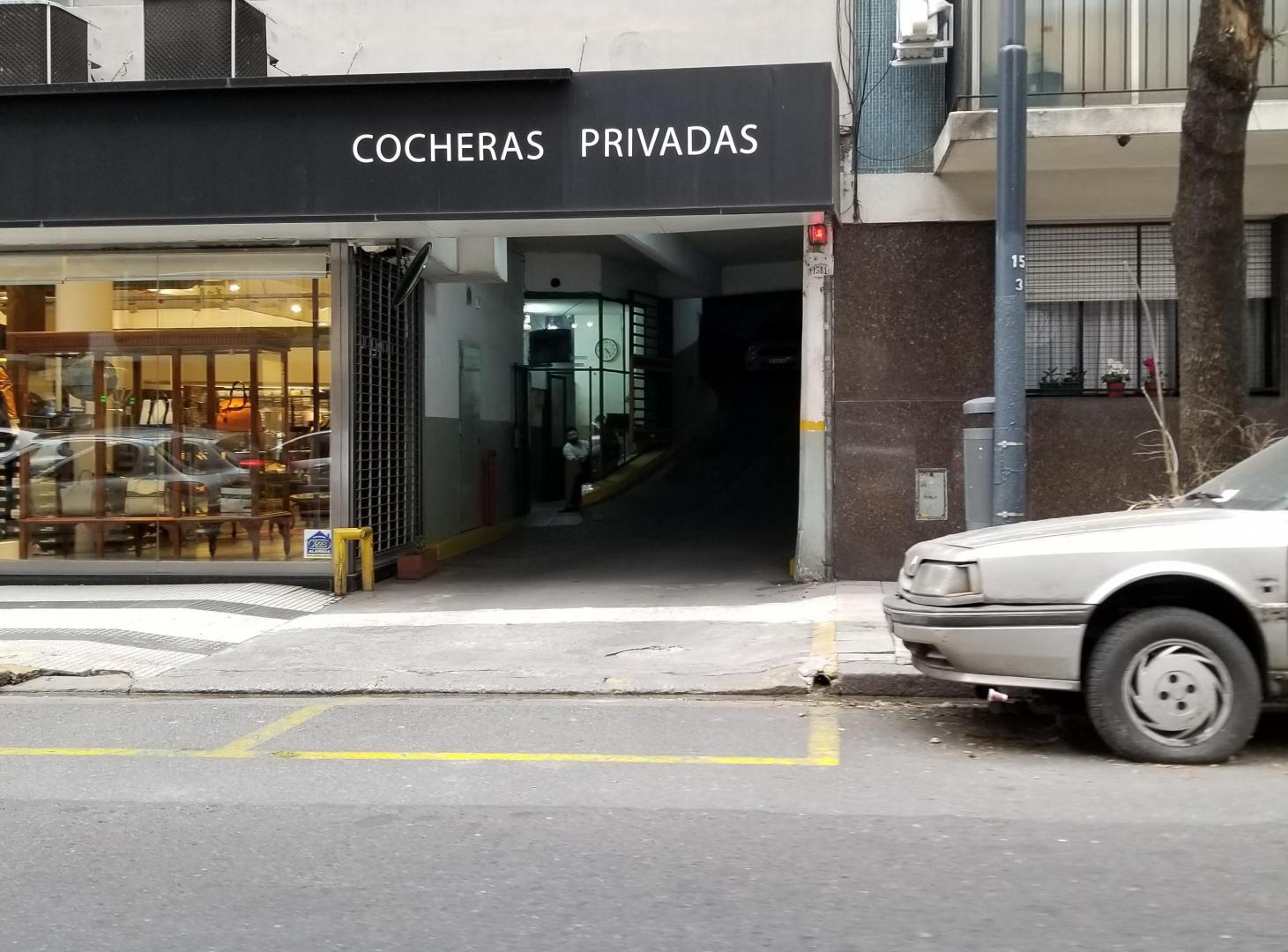 Cochera en Edificio de cocheras. Gallo y Guemes.