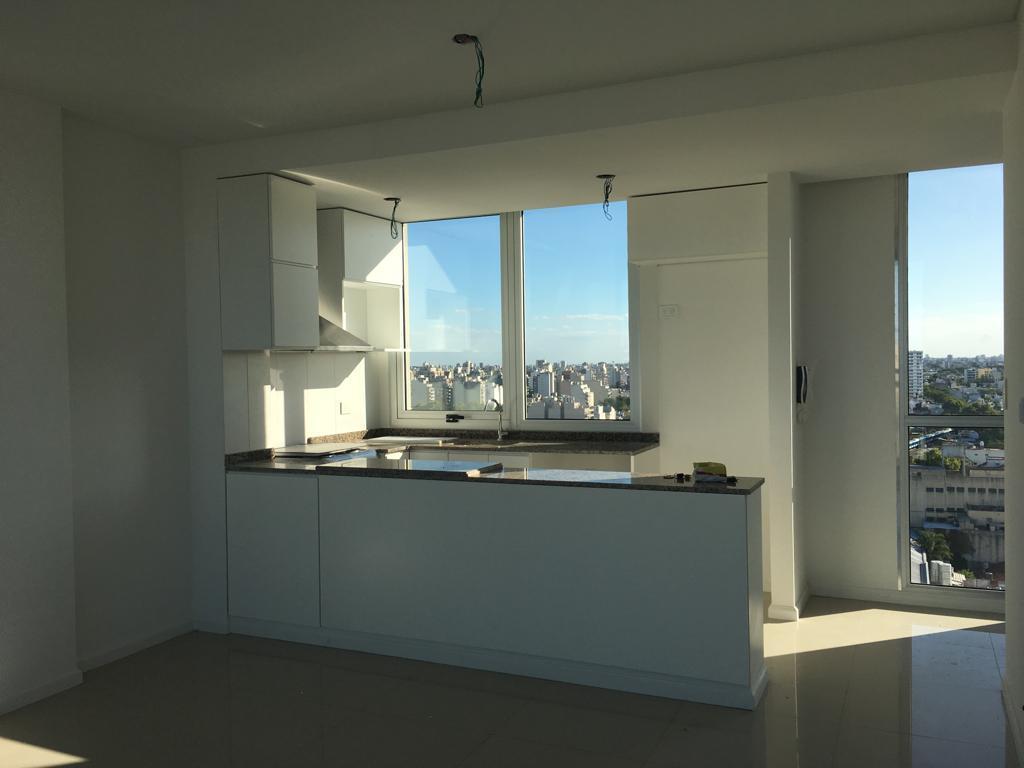 Excelente 2 Amb. Dorm. Coch. Torre Roosevelt Urquiza. Todo Luz y Sol. Amenities. 4