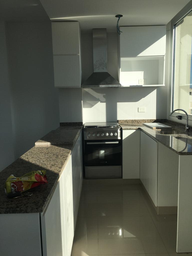 Excelente 2 Amb. Dorm. Coch. Torre Roosevelt Urquiza. Todo Luz y Sol. Amenities. 3