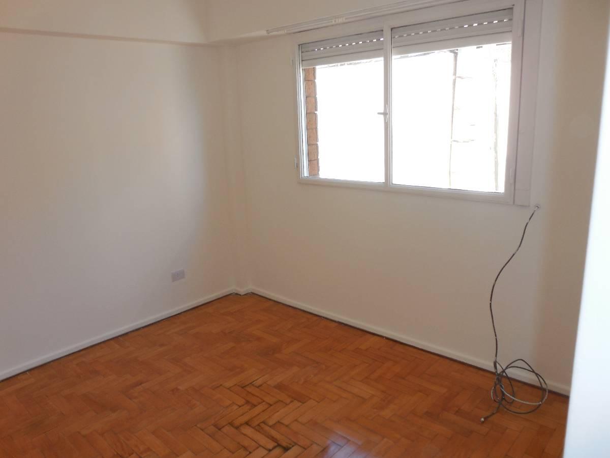 Foto de Venta dpto dos ambientes- Medrano 600 - Almagro - Capital Federal, imagen 2