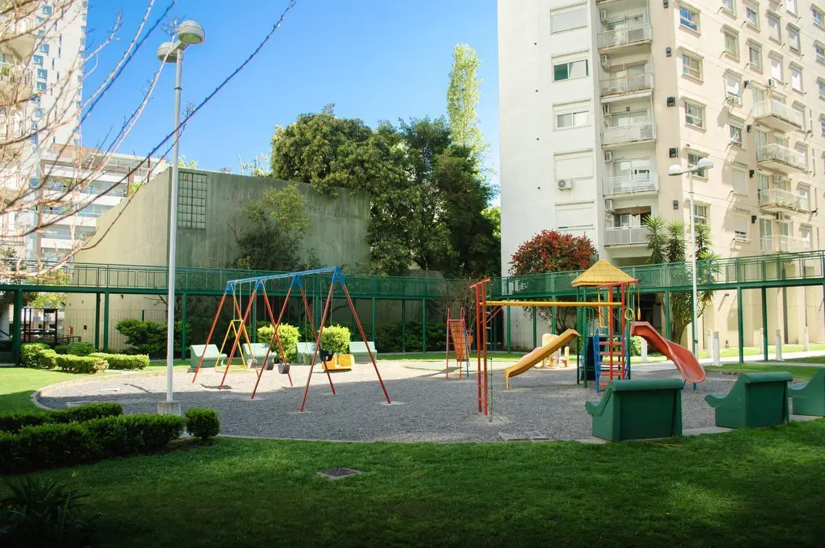 Venta monoambiente en Belgrano con balcón y amenities. Super luminoso 8