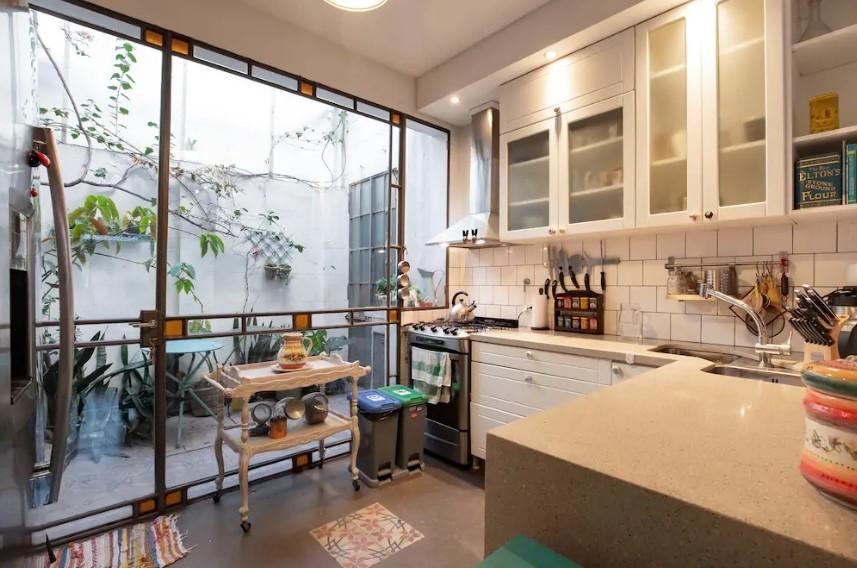 Foto de ÚNICO PH RECICLADO! 290M2 TOT C/JARDIN 130M2 5 AMB P HOLLYWOOD, imagen 2