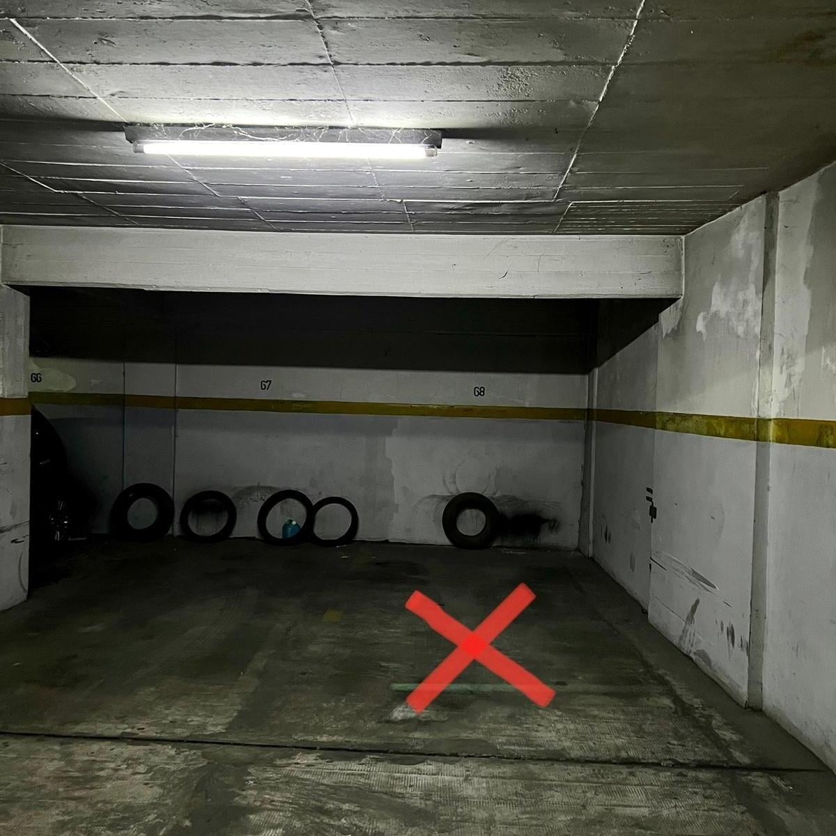 ESPECTACULAR COCHERA FIJA EN 1ER PISO CON SEGURIDAD BARRIO NORTE