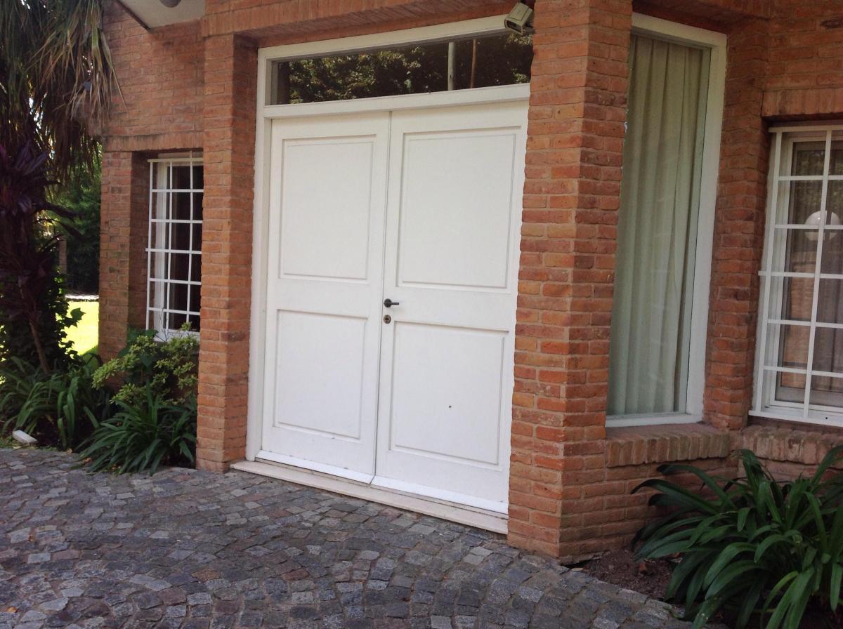 Chalet en Dos Plantas - Calidad - Zona Golf - Lomas de San Isidro 5