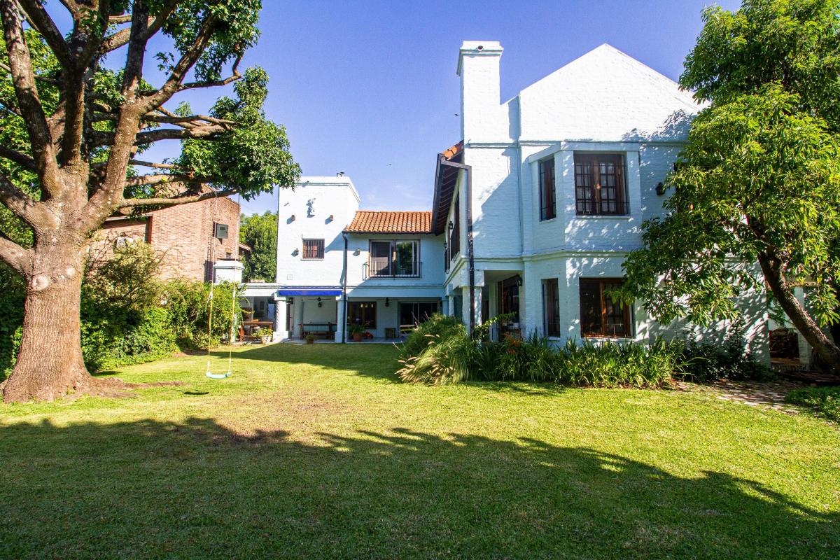 Zona Jockey - Casa en Venta Soñada - Lomas de San Isidro 4