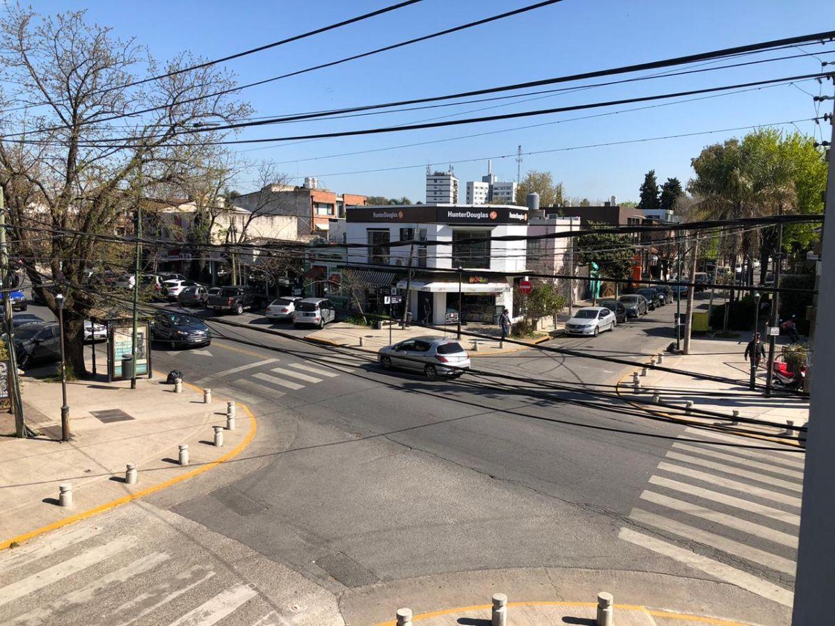 Oficina comercial de 30 m² en alquiler en Lomas de San Isidro