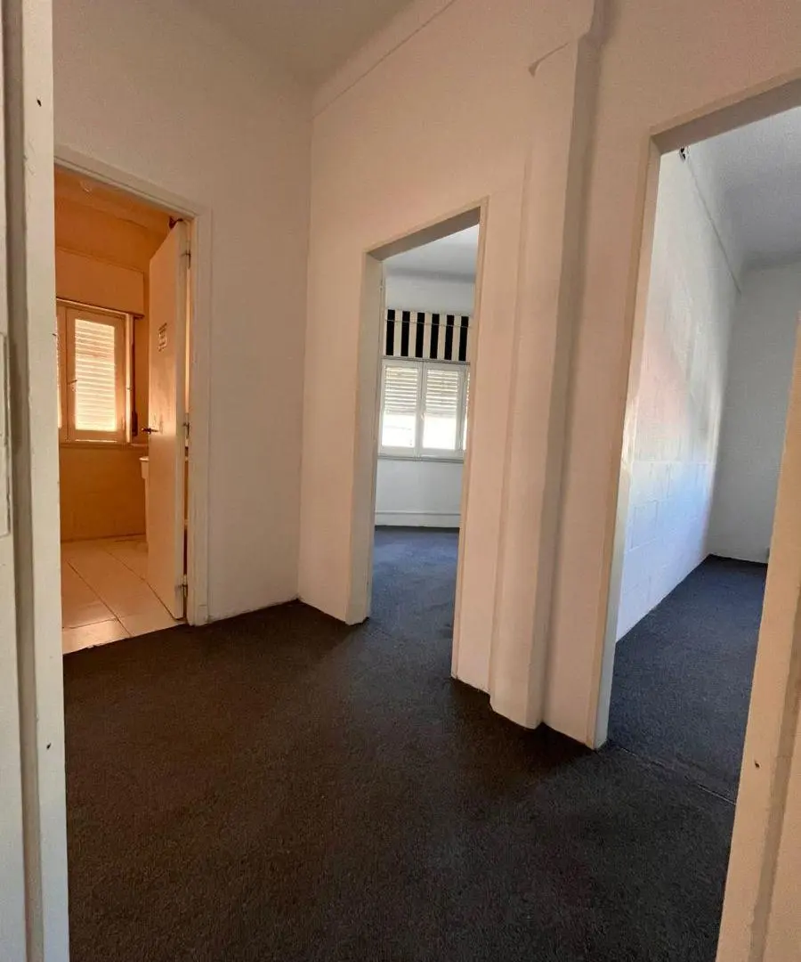 Oficina comercial de 60 m² en alquiler en San Isidro 3