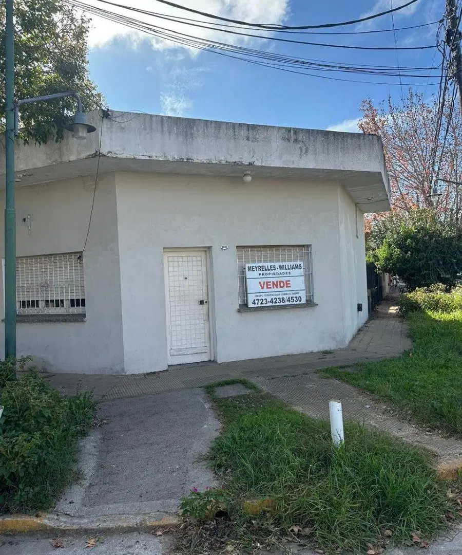 EXCELENTE LOTE - BUENA UBICACION - LOMAS DE SAN ISIDRO 2