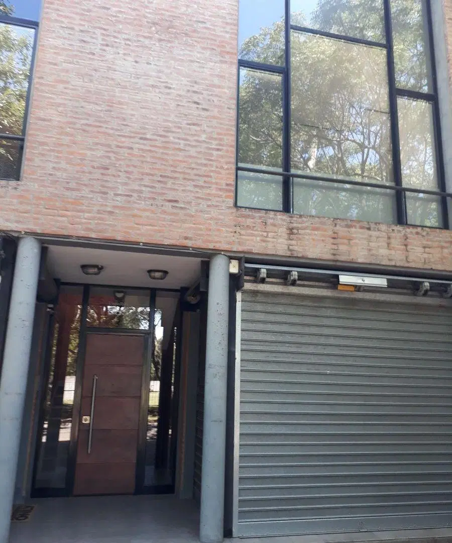 LOCAL / OFICINA - LOMAS DE SAN ISIDRO 3