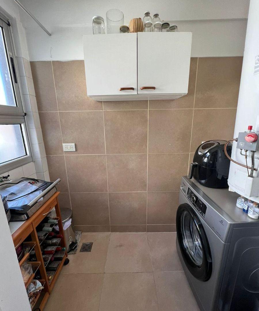 Foto de Lindisimo y amplio 3 ambientes en Alquiler - La Calabria, imagen 3