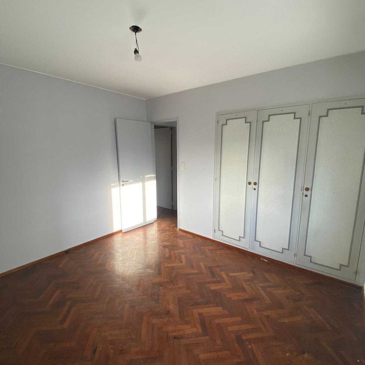 Venta Departamento Piso Exclusivo Tres Dorm. - Centro Rio 4