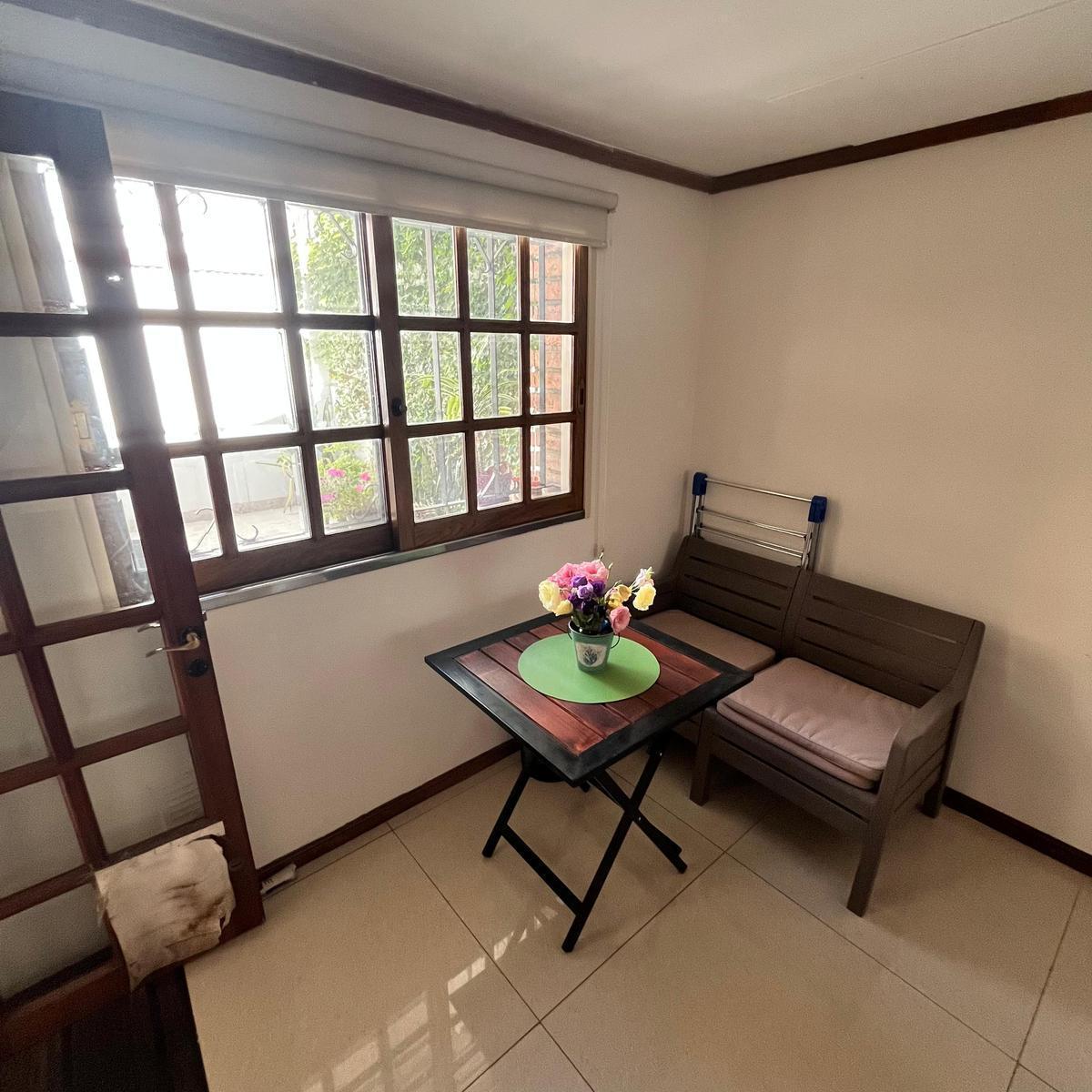 Venta Casa Tres Dorm. en Arroyito 3