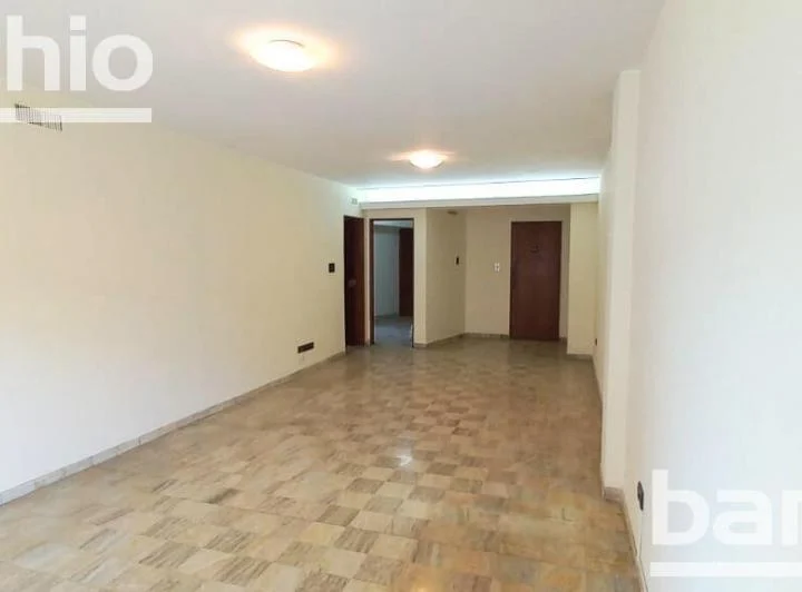 Departamento 4 dormitorios sobre Av. Pellegrini 5