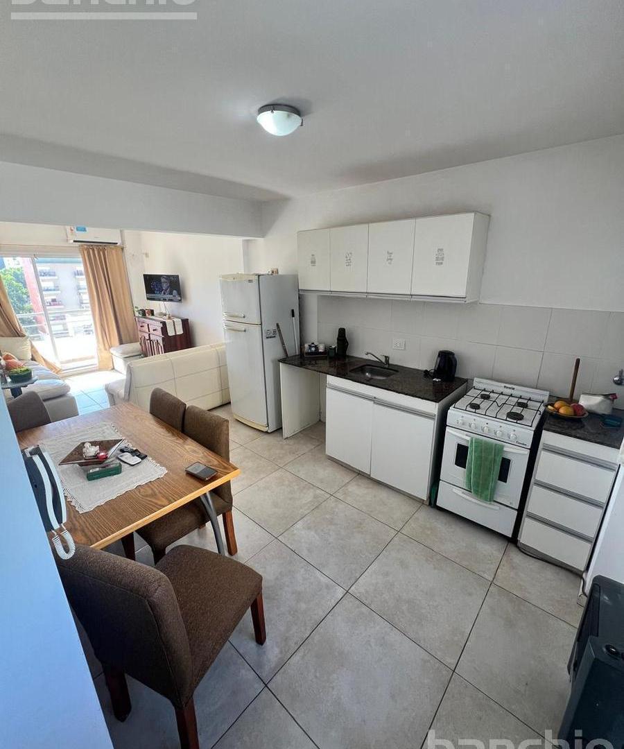Venta Departamento 1 Dormitorio Con Cochera - Luis Agote