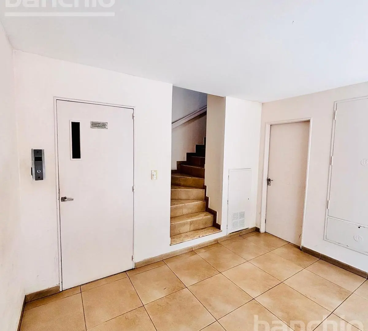 Venta Departamento a Reciclar 3 Dormitorios - Oroño 2