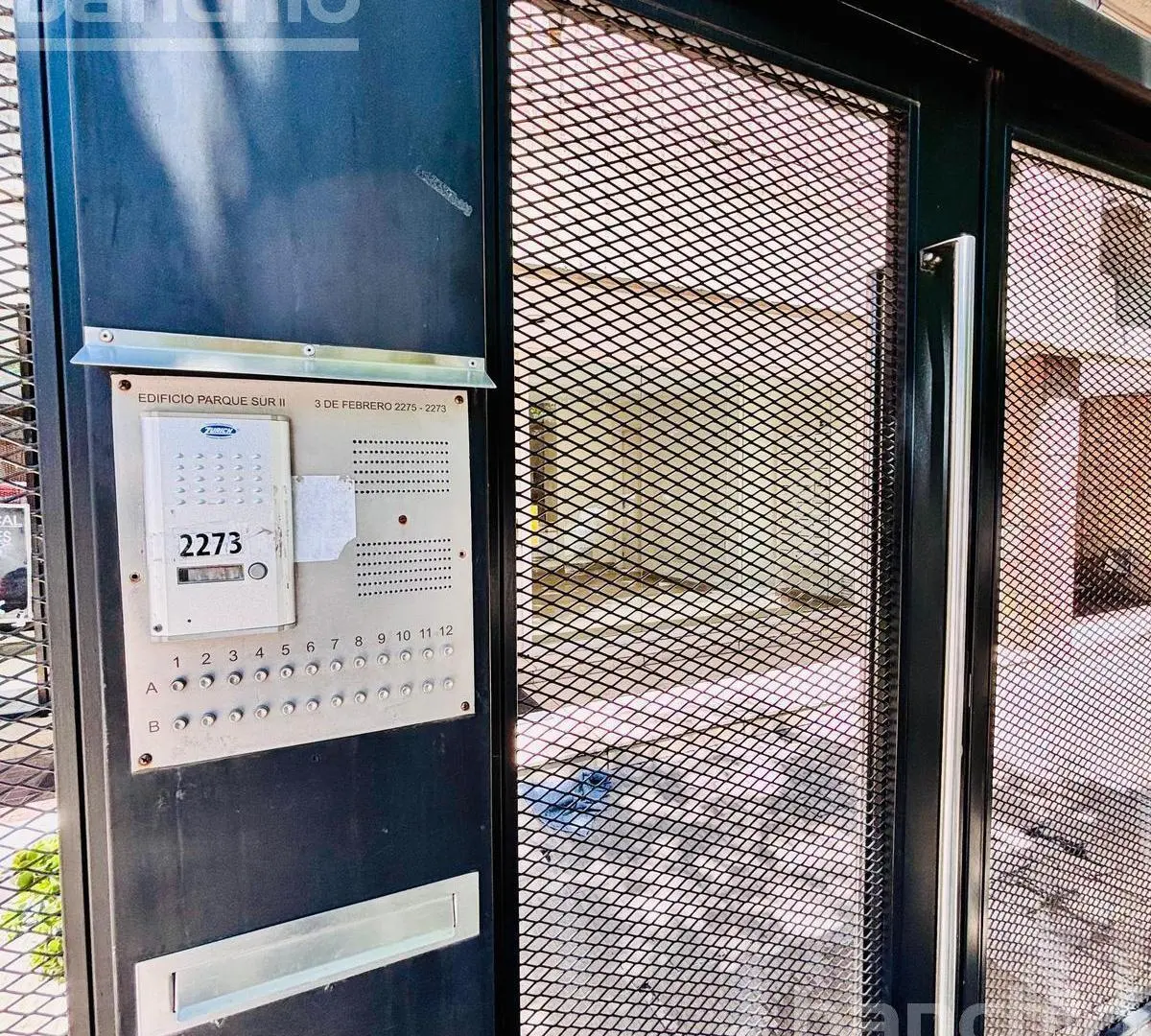 Venta Departamento a Reciclar 3 Dormitorios - Oroño 4