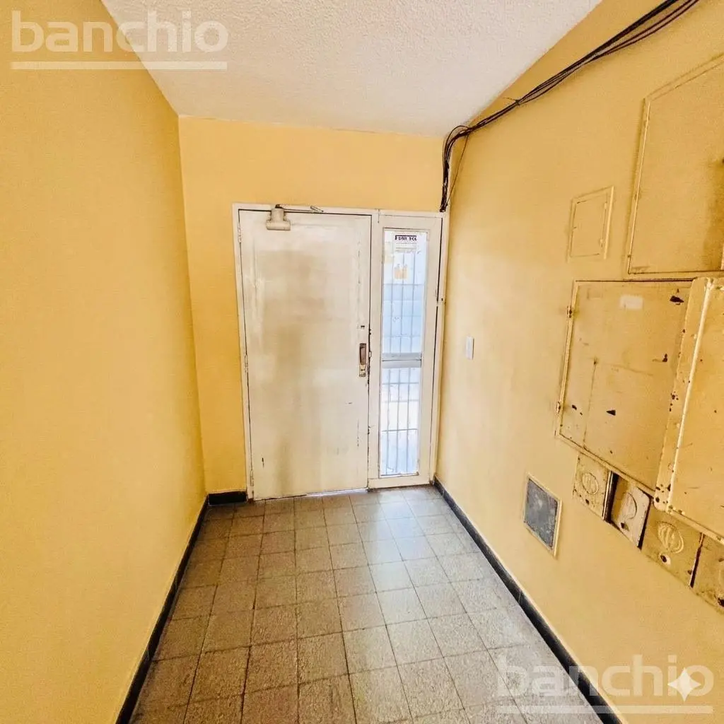 Venta Amplio PH 1 Dormitorio en Zona Centro 3